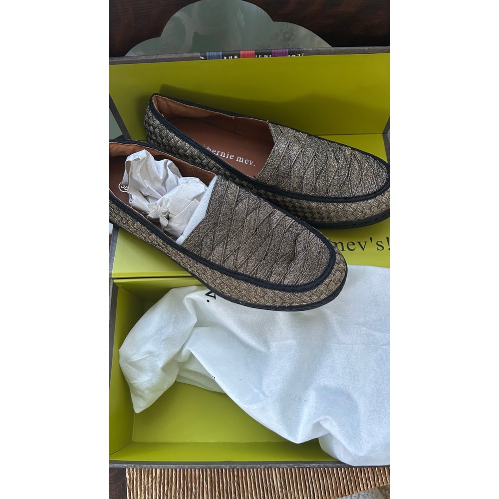 Bernie‎ Mev Womens Woven Slip On Loafers Comfort Shoes Gold Sparkle Size 38